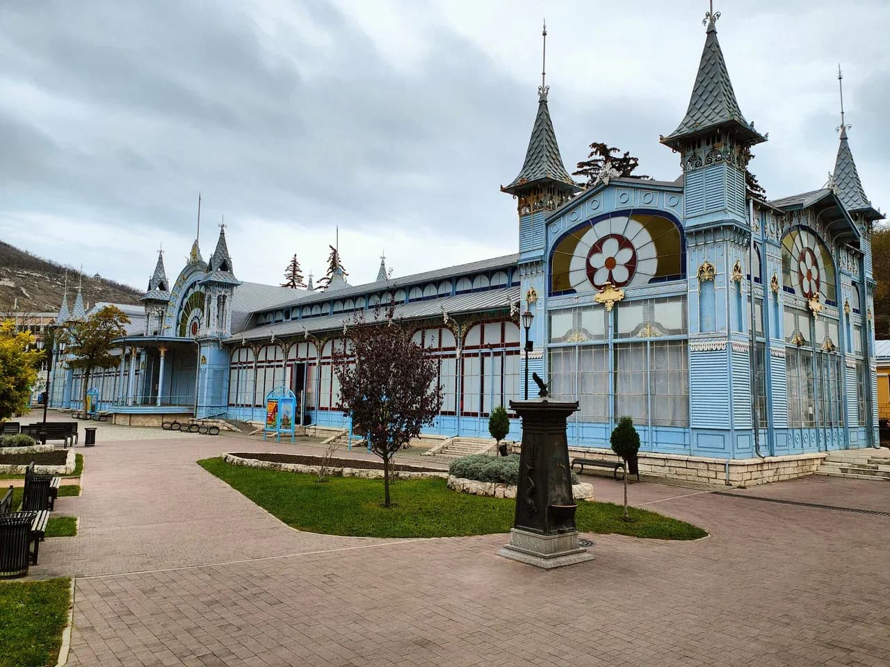 Лермонтовская галерея