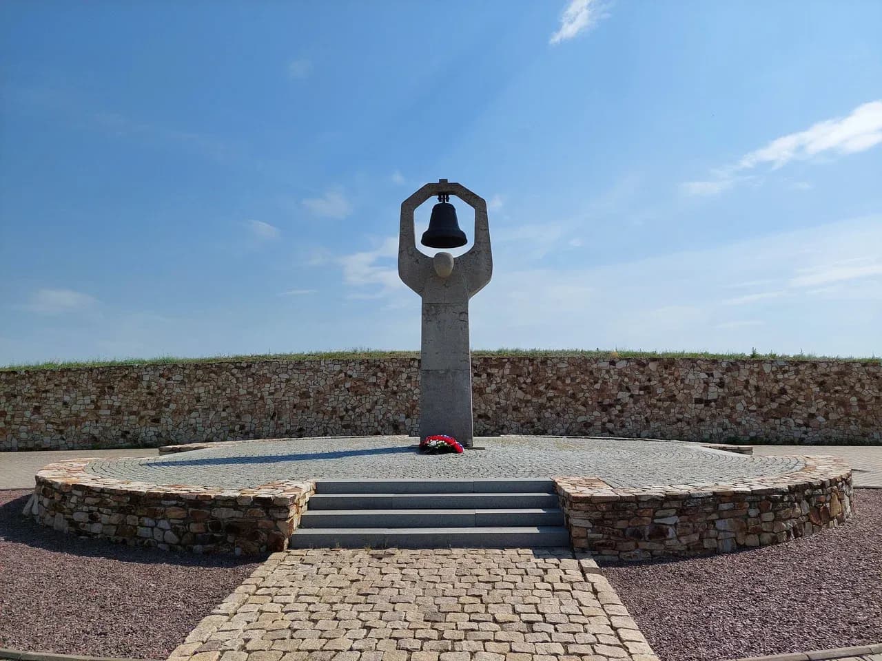 Мемориальный комплекс Россошки