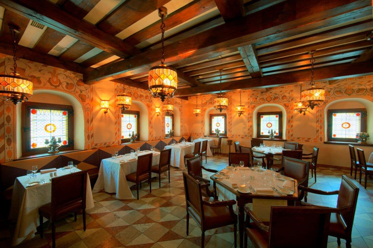 Трапезные палаты 