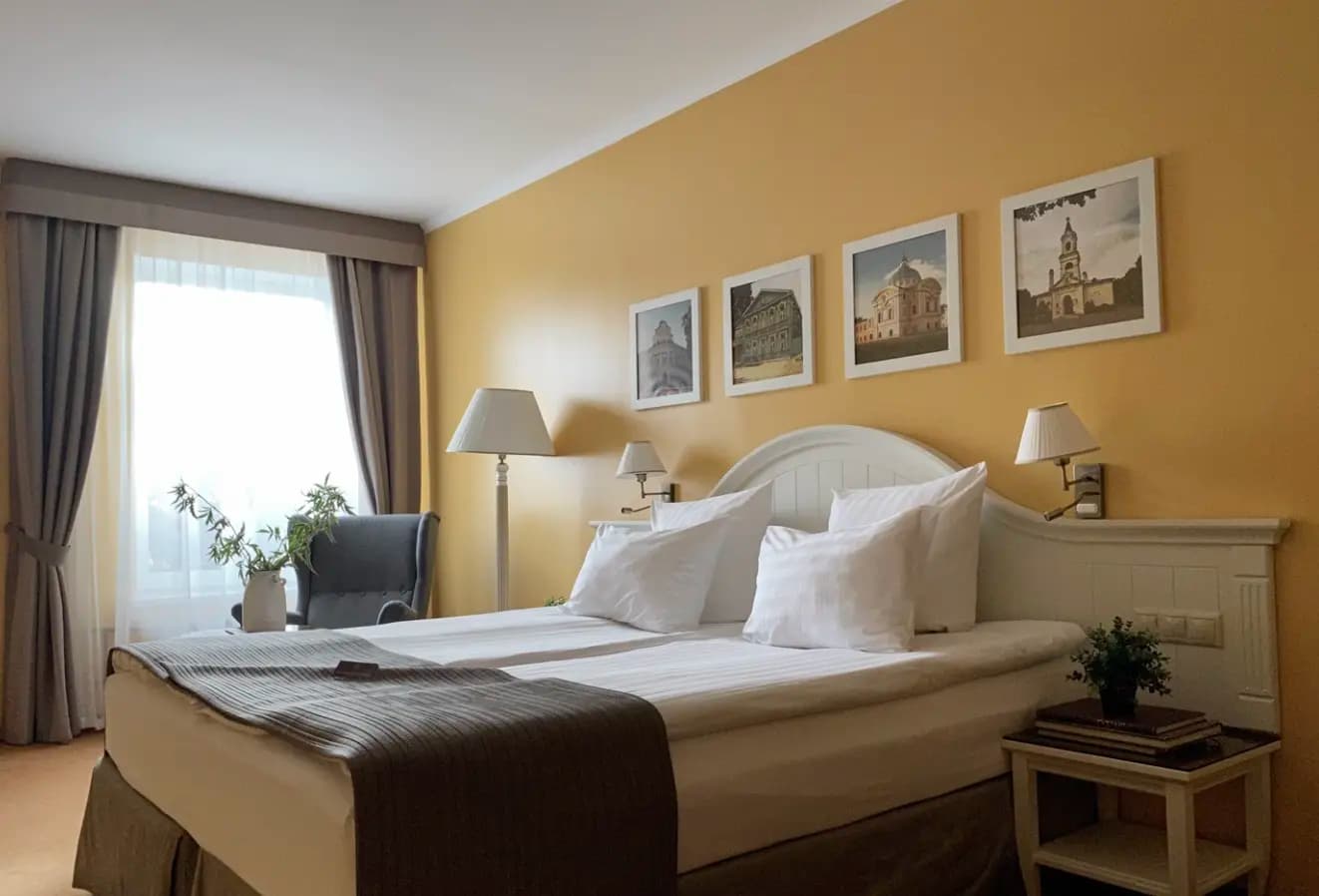 Отели - фото 1