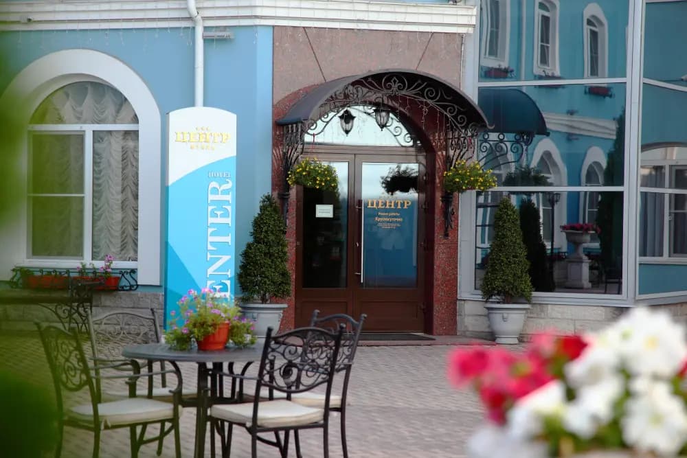 Отели - фото 1