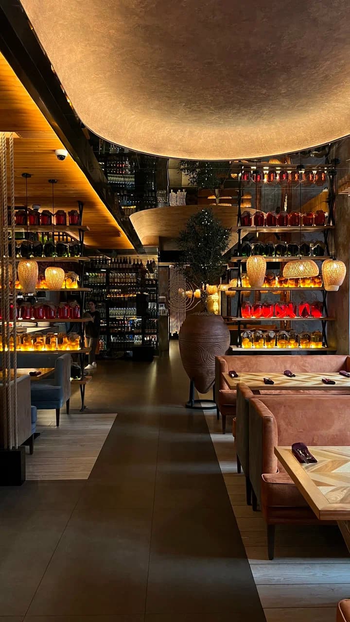 Семейный ресторан «Мамука»