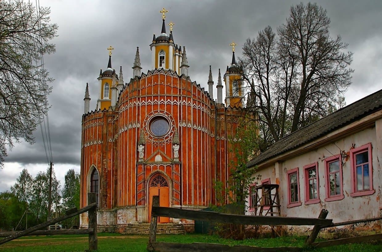 Преображенская церковь в селе Красное